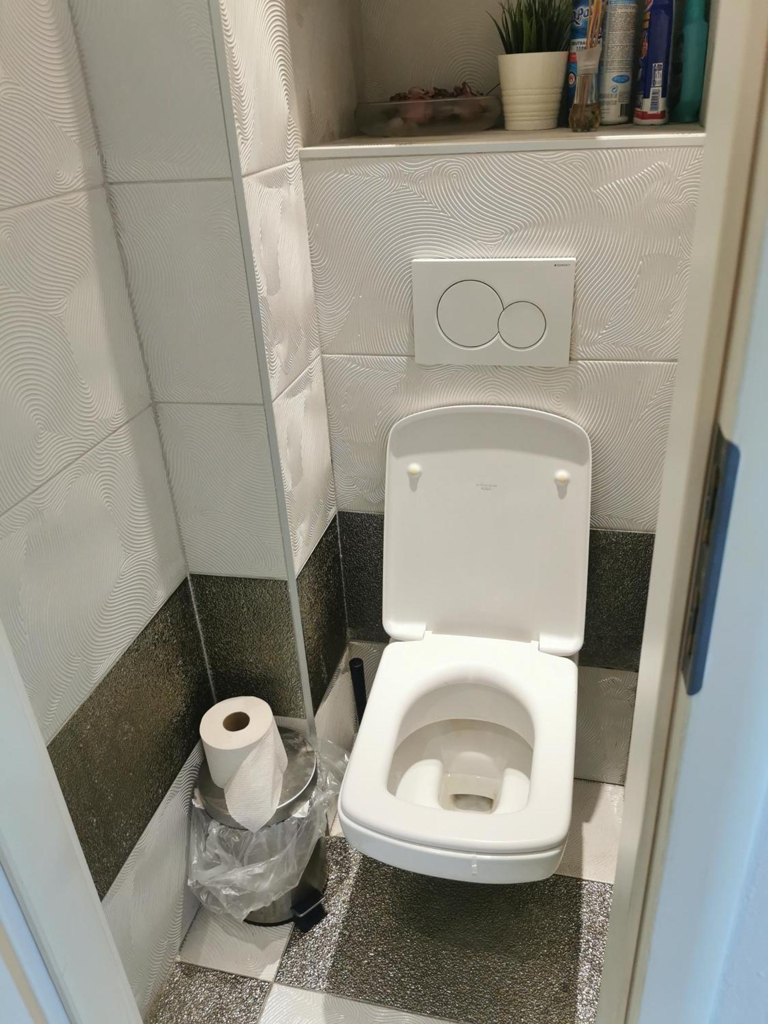 Modry Apartman, Racianska 29, บราติสลาวา ภายนอก รูปภาพ